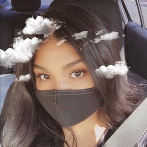 Meet your Posher, Leslie🧚🏼‍♂️